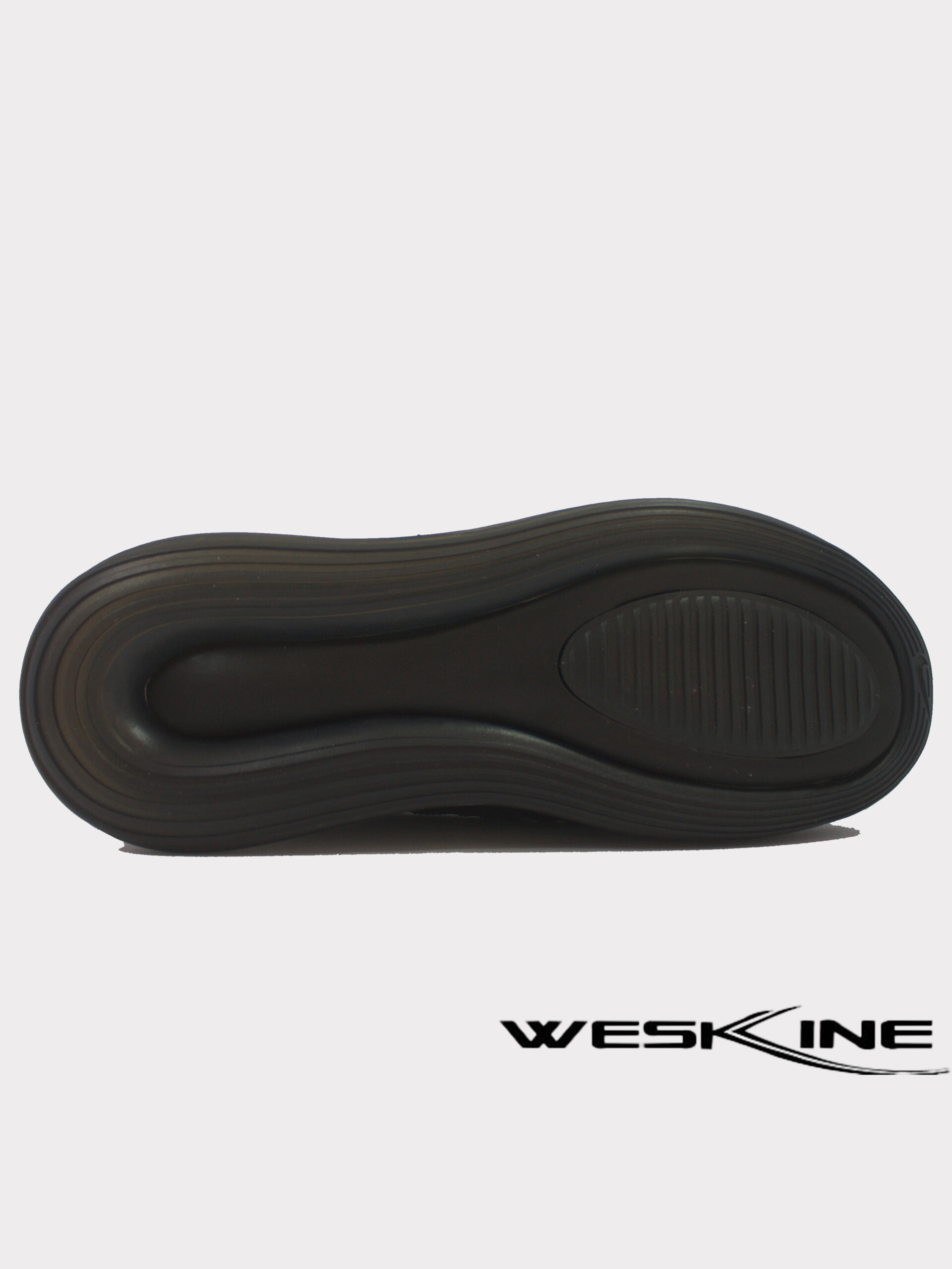 Baskets Nike Air Max 720 en Noir intégral