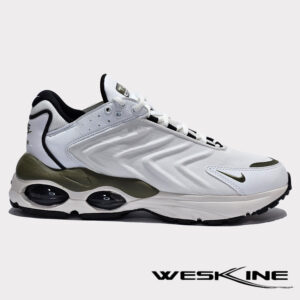Baskets Nike Air Max TW en Blanc, Olive et Noir