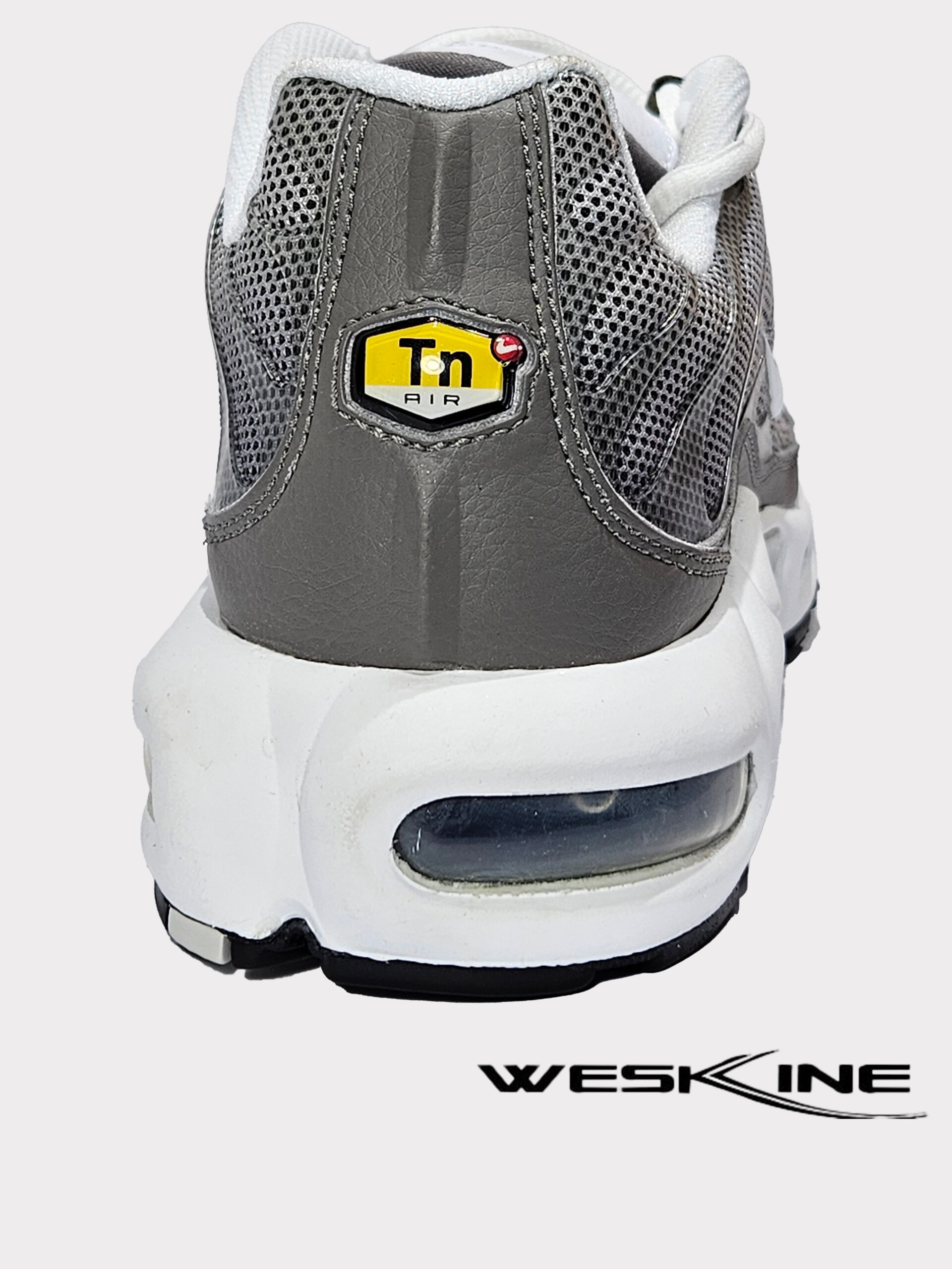 Baskets Nike Air Max Plus SE en Étain Mat et Blanc