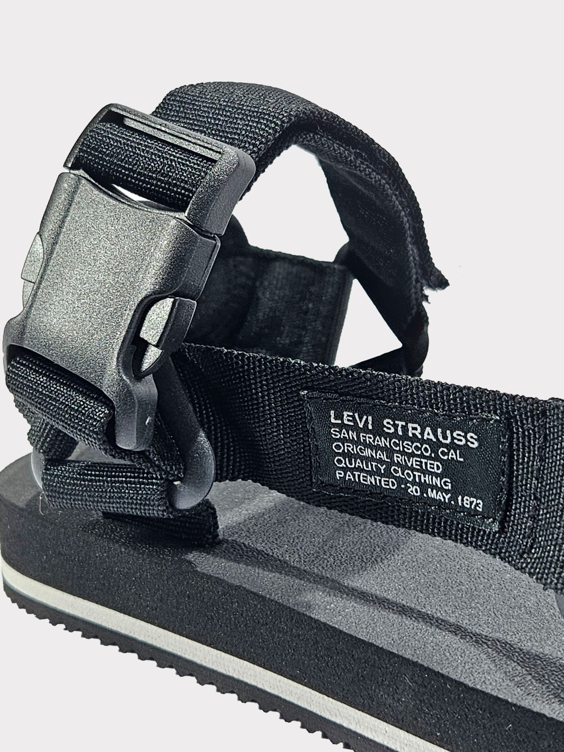 Levi's Tahoe Refresh – Image 2