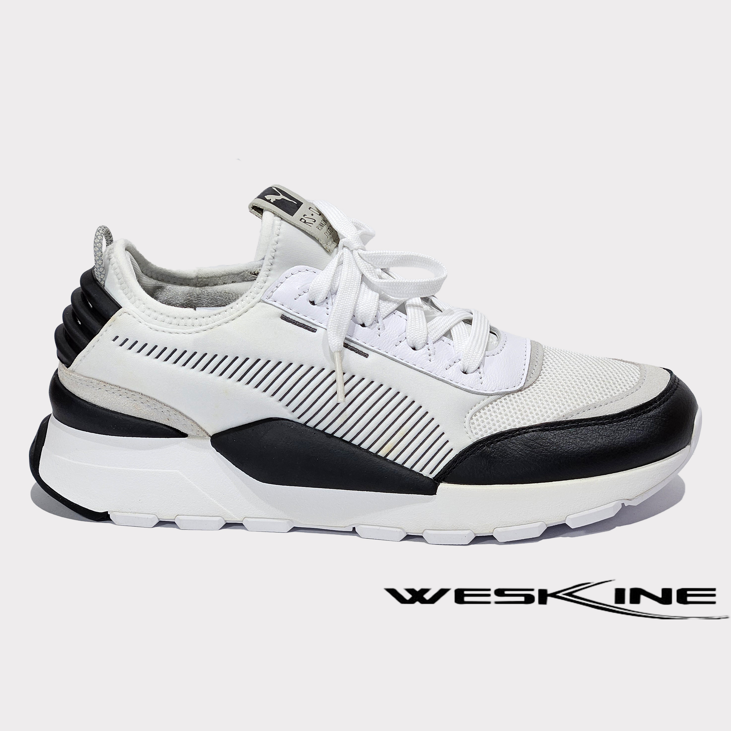 Puma RS-0 Core 369601 08, design épuré en noir et blanc